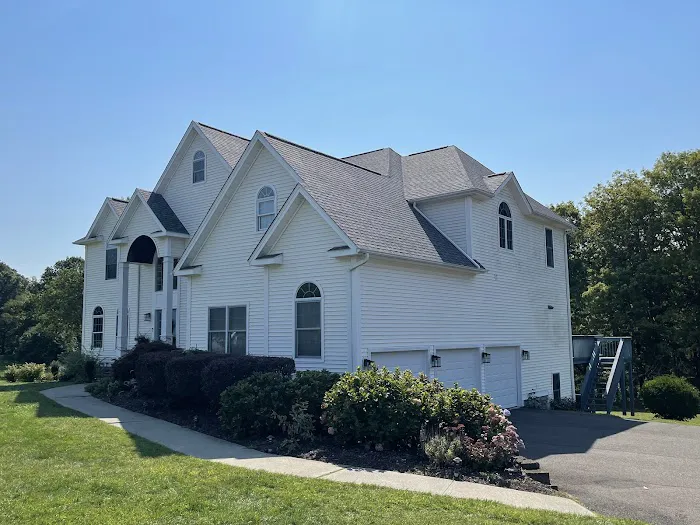 Monarch Roofing Picture 2