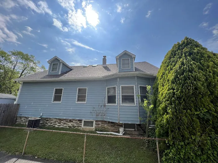 McHUGH ROOFING • SIDING Picture 8