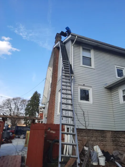 McHUGH ROOFING • SIDING Picture 3