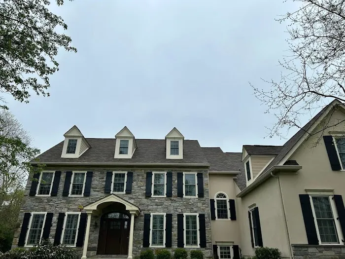 Jarochos GC Roofing Specialist Picture 1