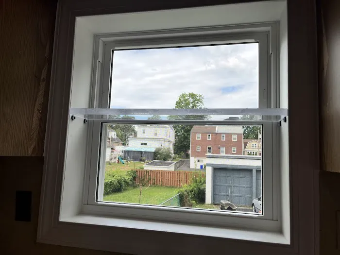 Advance Inc - Roofing Windows Siding Doors & Decks Picture 9