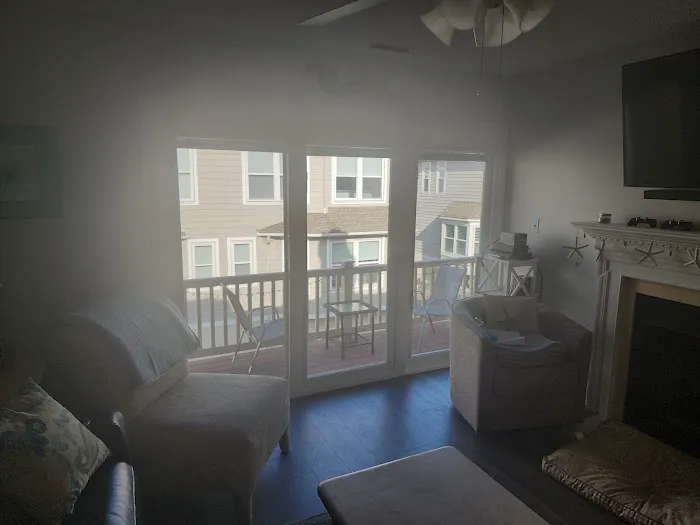 Advance Inc - Roofing Windows Siding Doors & Decks Picture 8