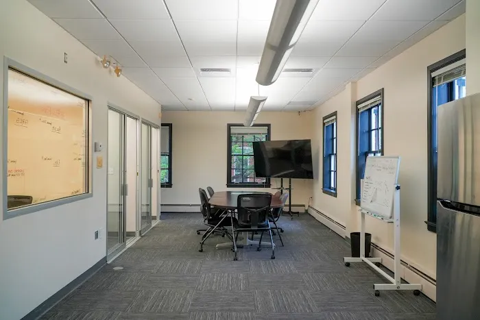 Panda Exteriors Picture 6