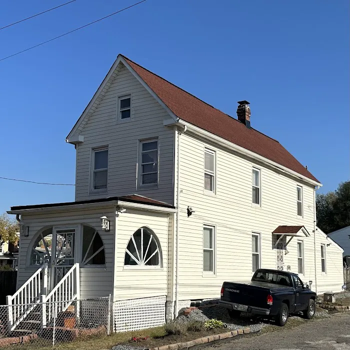 Panda Exteriors Picture 9