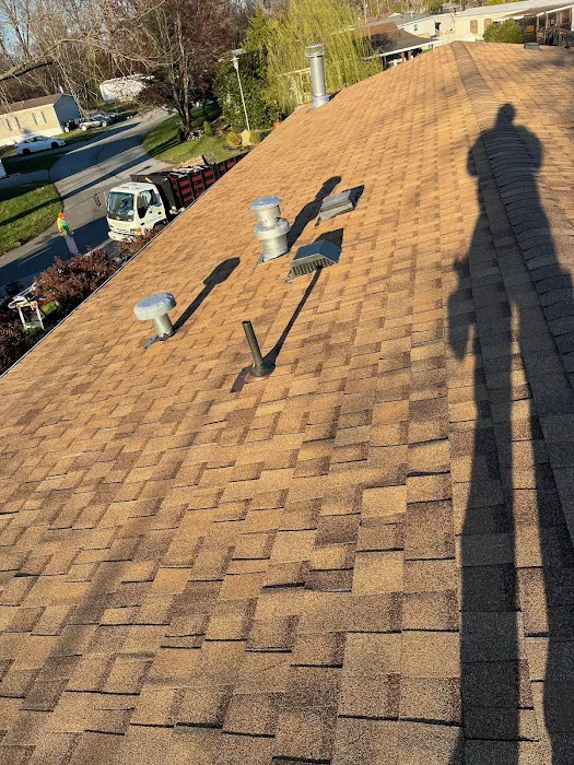 R C Roofing & More by Ruiz Construction LLC Picture 7