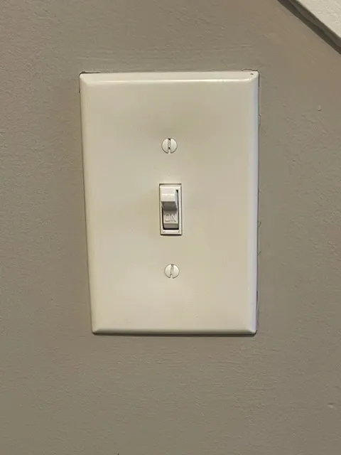 AND CONTRACTORS, LLC Picture 2