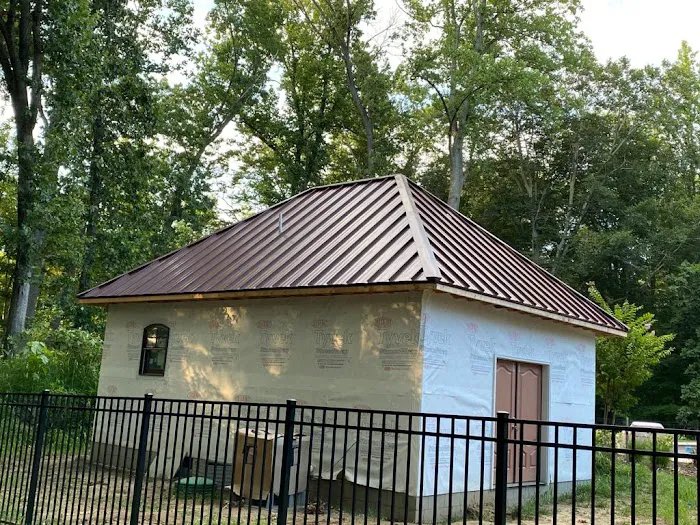 AND CONTRACTORS, LLC Picture 7