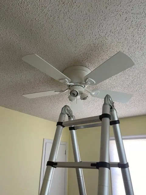 AND CONTRACTORS, LLC Picture 5