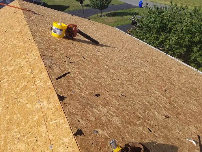 AND CONTRACTORS, LLC Picture 3