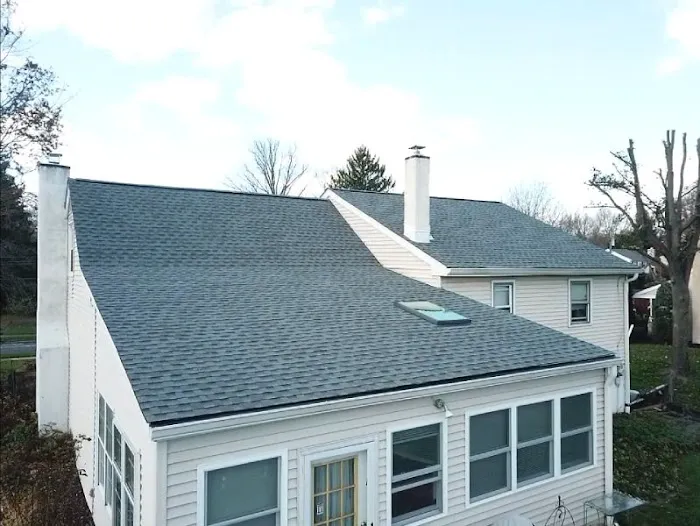 United Veterans Roofing - Lower Merion Picture 4