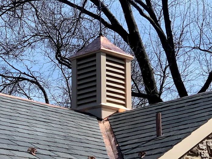 Leeland's Slate Roofing Picture 1