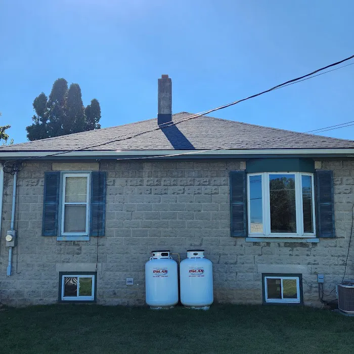 Redwell Roofing & Construction LLC Picture 3