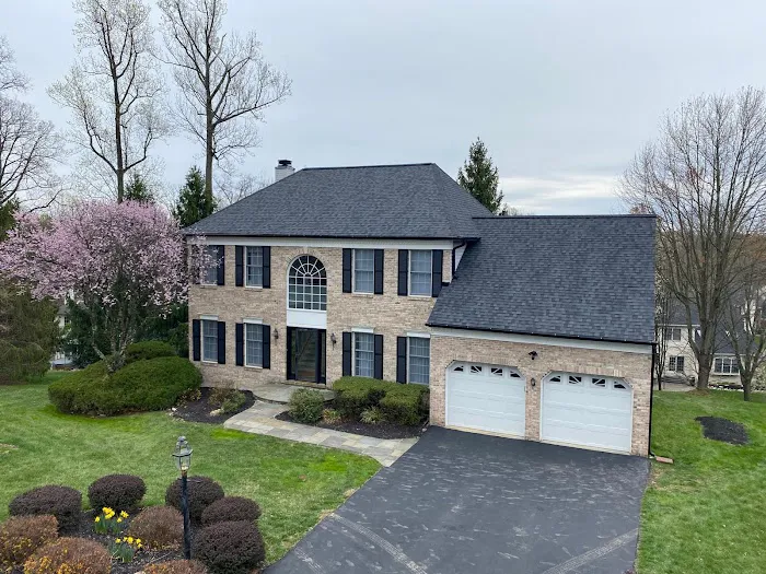 Blue Lake Roofing and Siding Picture 6