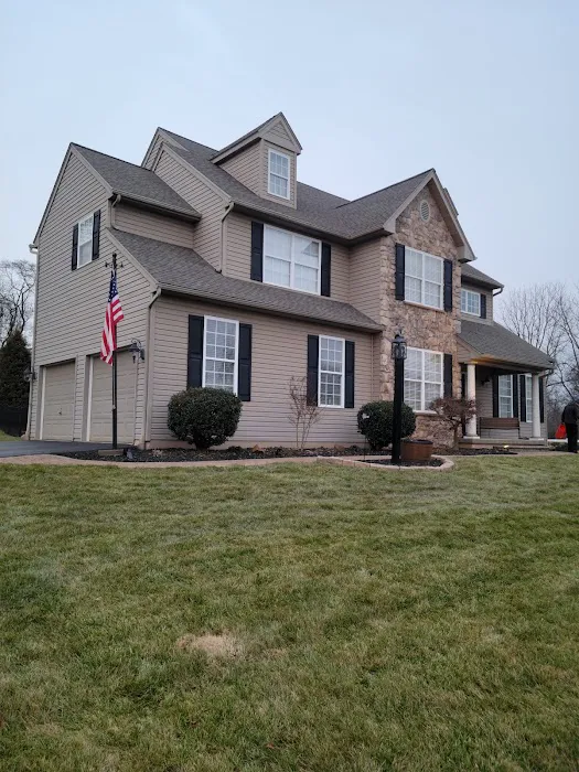 Pine Tree Exteriors LLC Picture 2