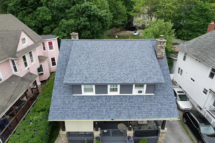 Guaillas Roofing INC Picture 4