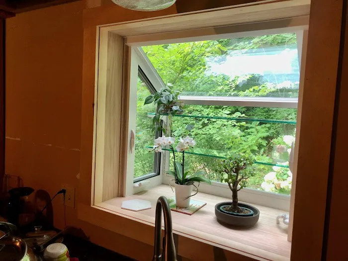 Team Vinyl and Roofing Co. Picture 2