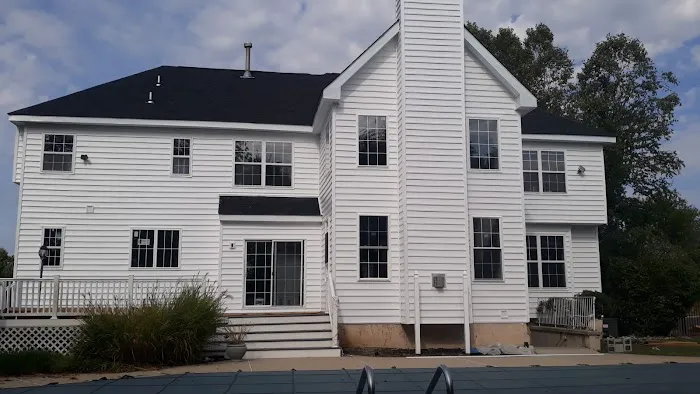 Salguero Roofing LLC Picture 3