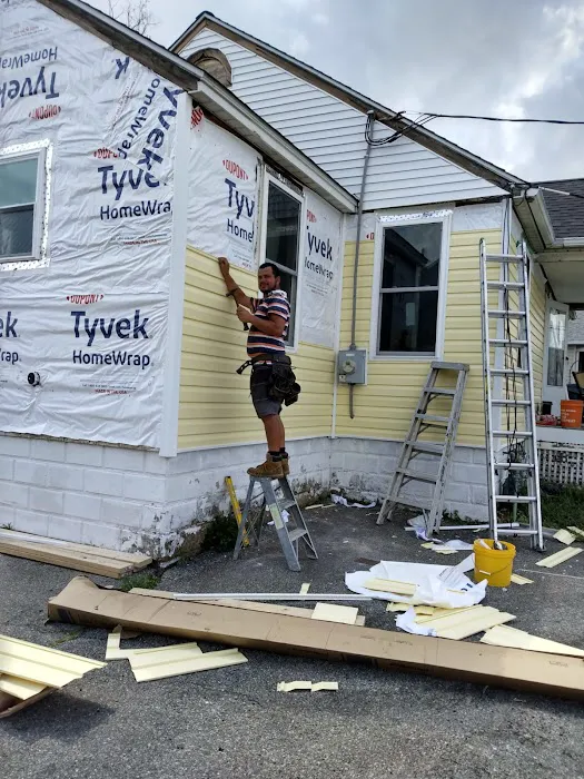 Chito Roofing & Siding Picture 6