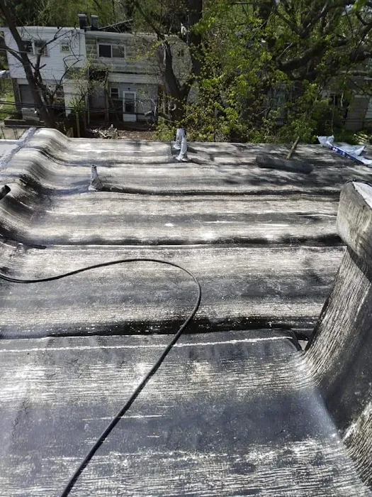 Chito Roofing & Siding Picture 9