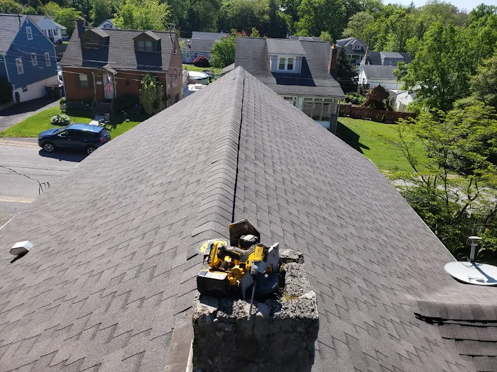 Chito Roofing & Siding Picture 10