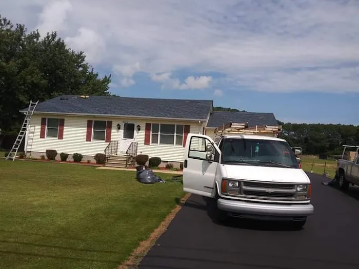 Chito Roofing & Siding Picture 5