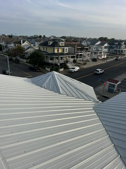J & S Roofing Picture 7