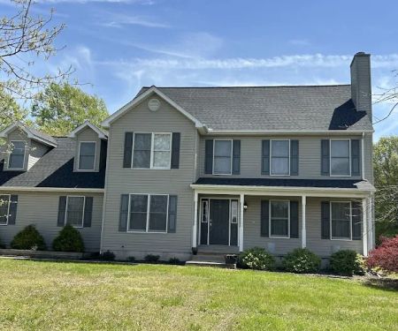 J & S Roofing
