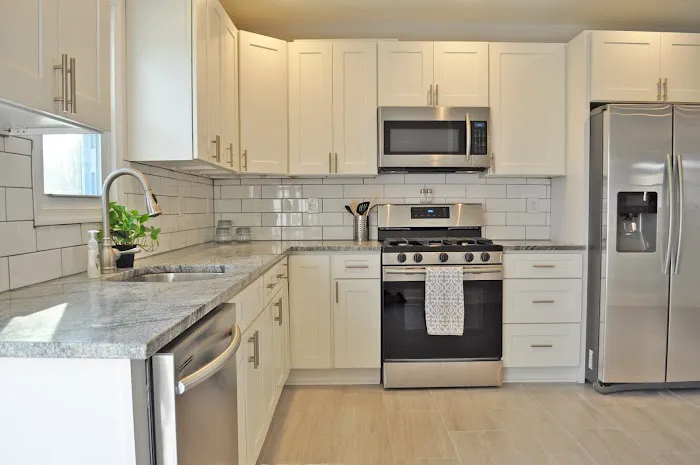 DH BUILDERS Picture 3