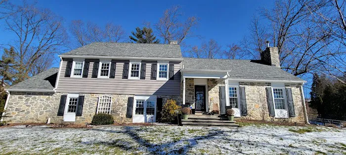 Walker Roofing & Siding Picture 2