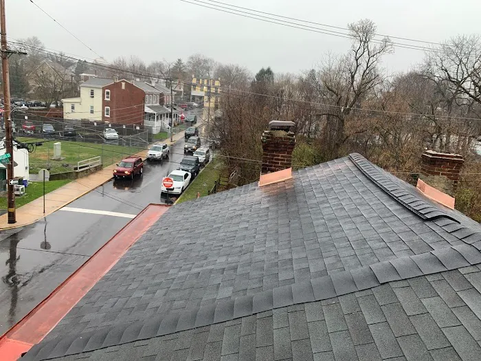 4 Guys Roofing LLC Picture 6
