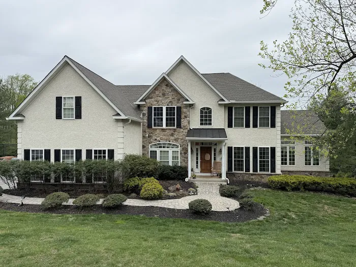 Isaac's Roofing LLC Picture 8