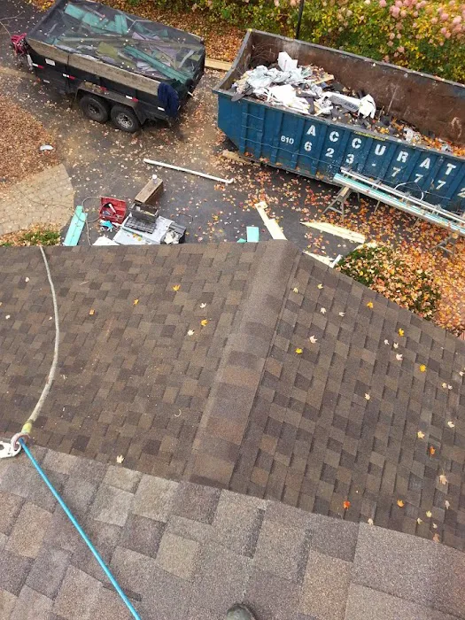 Benji's Roofing Picture 9