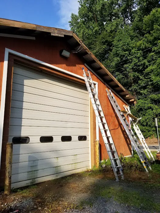 Benji's Roofing Picture 7