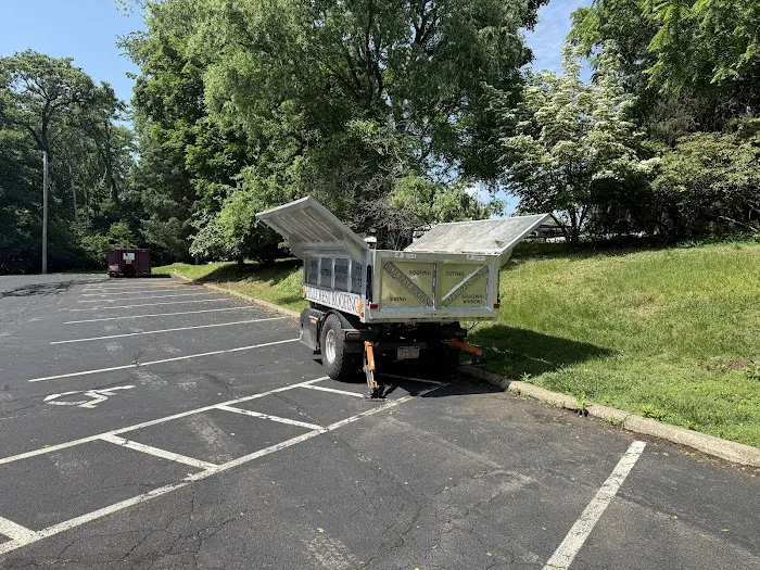 Hillcrest Roofing & Siding Picture 3