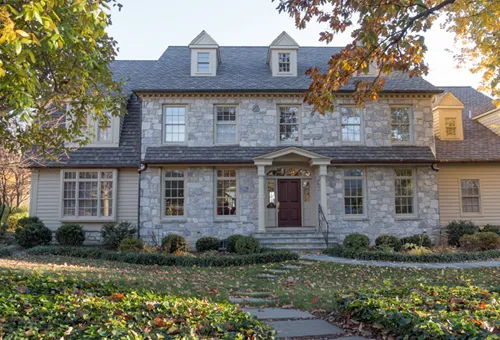 B&E Roofing & Remodeling Picture 1