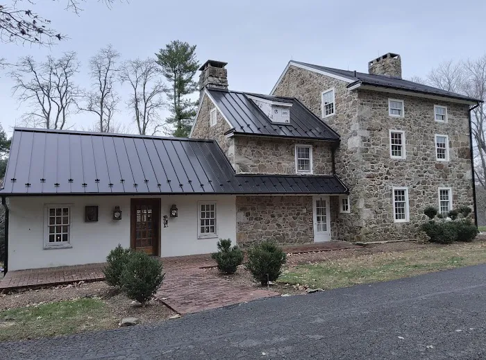 King's Roofing & Siding Picture 10