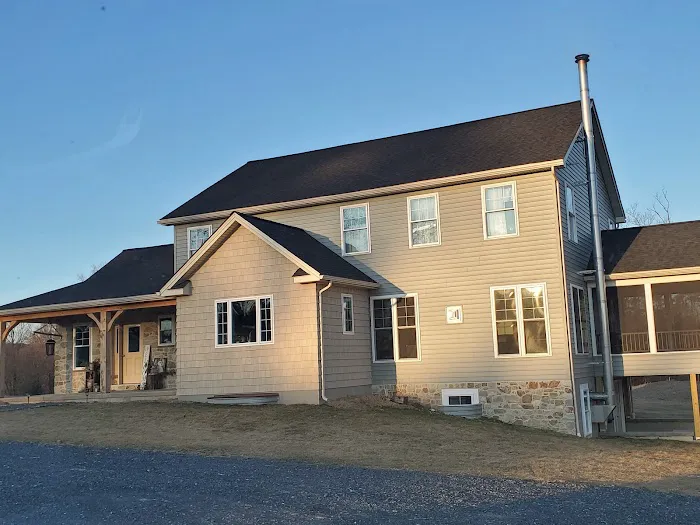 Chris Stoltzfus Roofing and Siding Picture 1