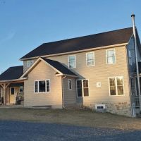 Chris Stoltzfus Roofing and Siding ico