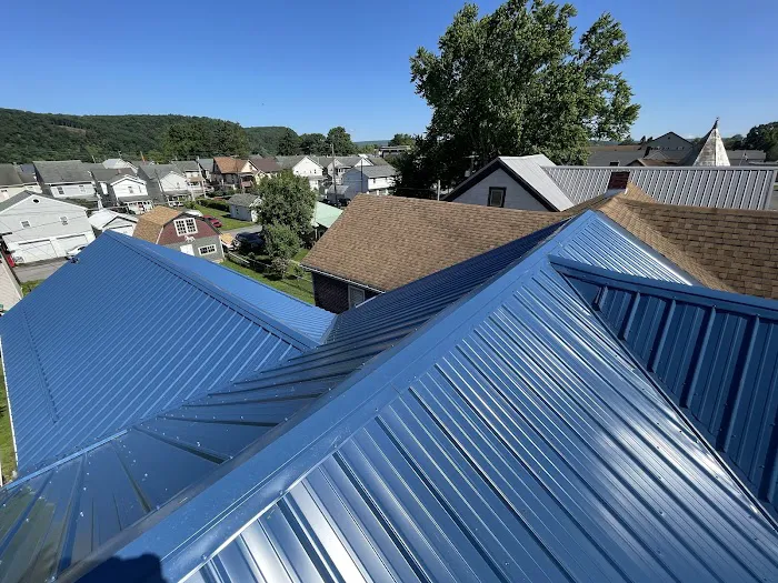County Line Roofing LLC Picture 1