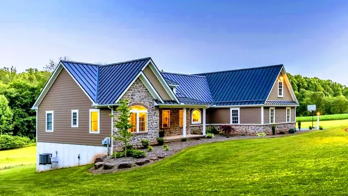 Pa Metal Roofing & Vinyl Siding LLC Picture 1