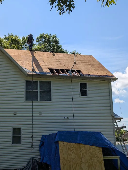 Klaus Larsen Roofing Picture 1