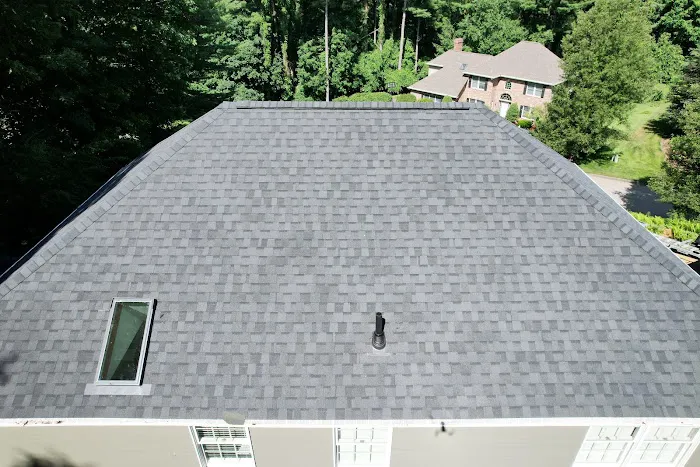 Valley Roofing and Restoration Picture 3
