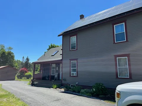 Walker Industries - Roofing, Siding & Windows Picture 4