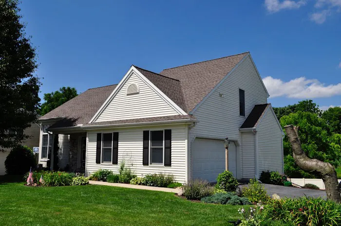 Sunnyside Roofing LLC Picture 1