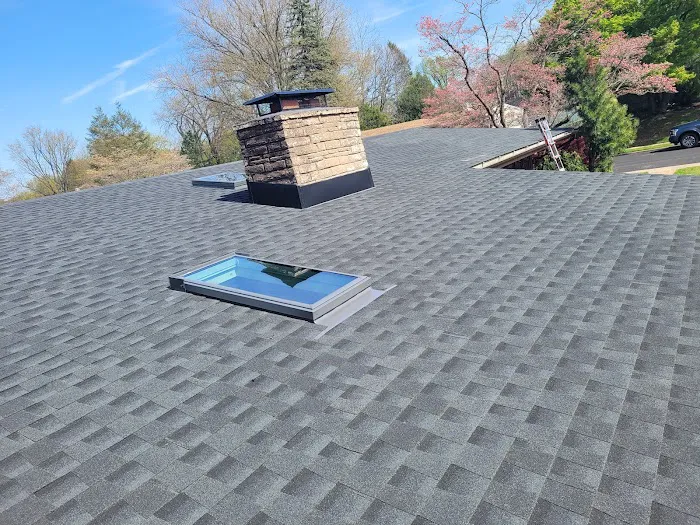 Scenic View Roofing Picture 3