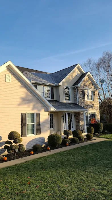 Superior Roofing Solutions LLC Picture 2