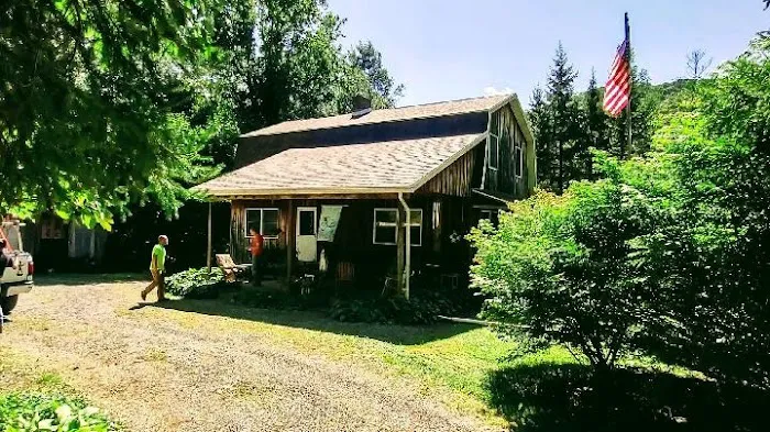 Carstetter's Roofing & Siding LLC Picture 4