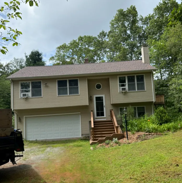 HARTS ROOFING Picture 9