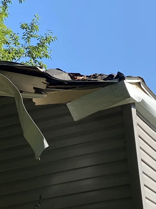 J&B Roofing Picture 2