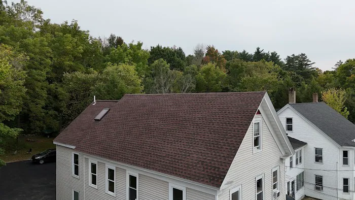 Qualified Roofing LLC Picture 1